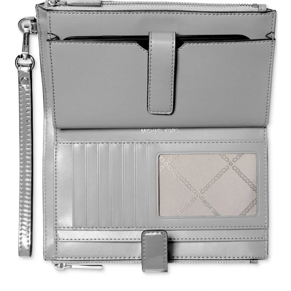 New MICHAEL Michael Kors
Jet Set Double Zip Wristlet In Gift Box - Picture 4 of 11